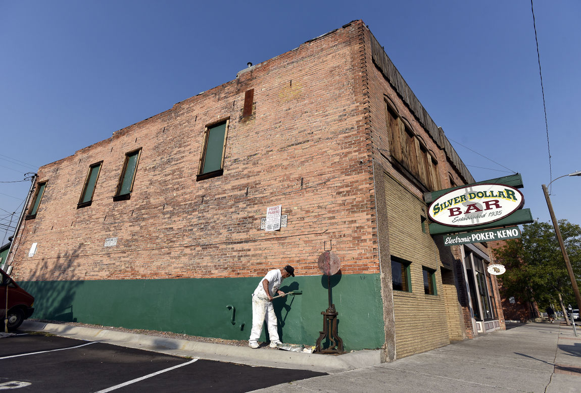 10. Silver Dollar Bar